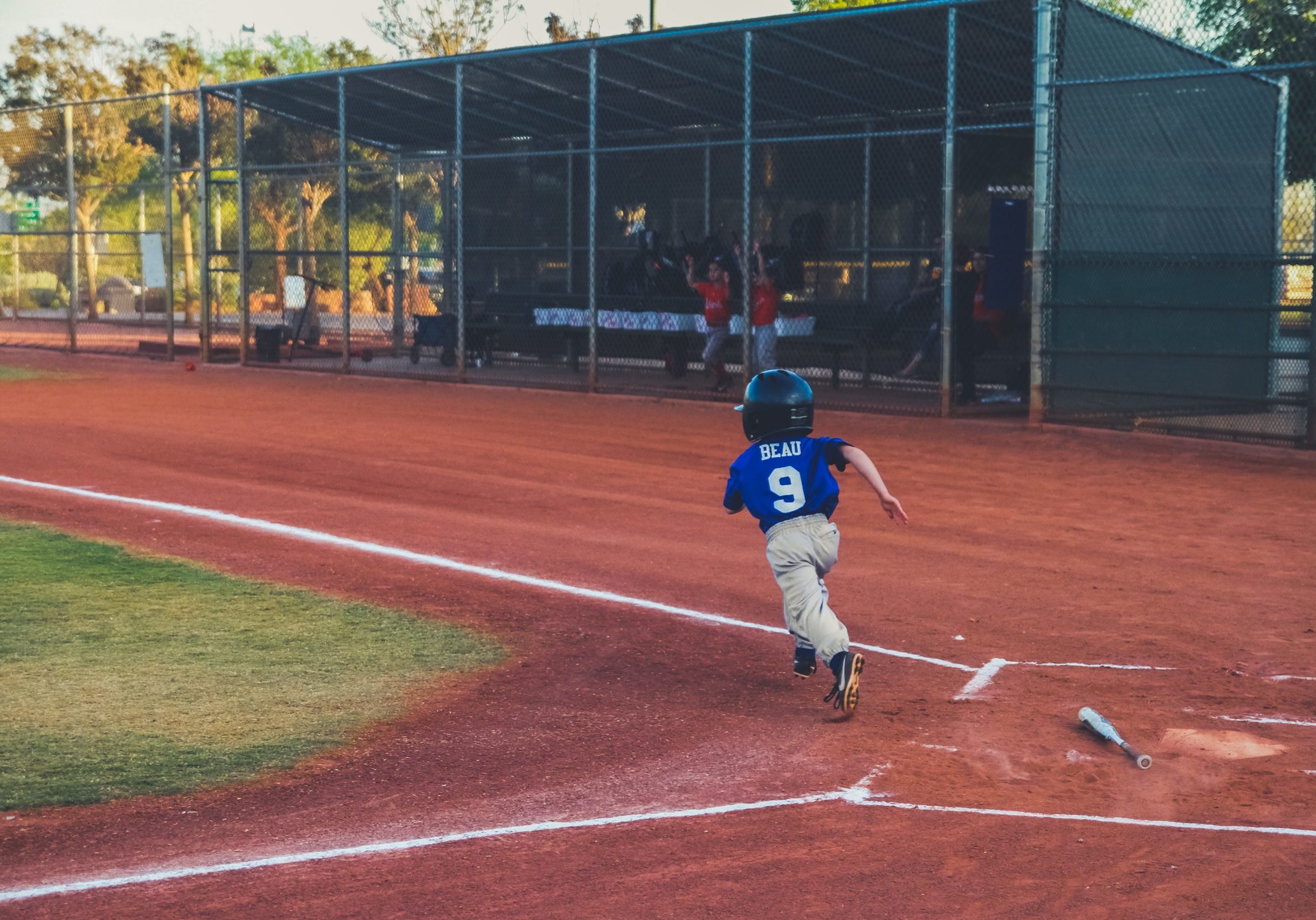 Baseball kid running Unsplash